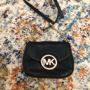 Michael Kors cross body purse